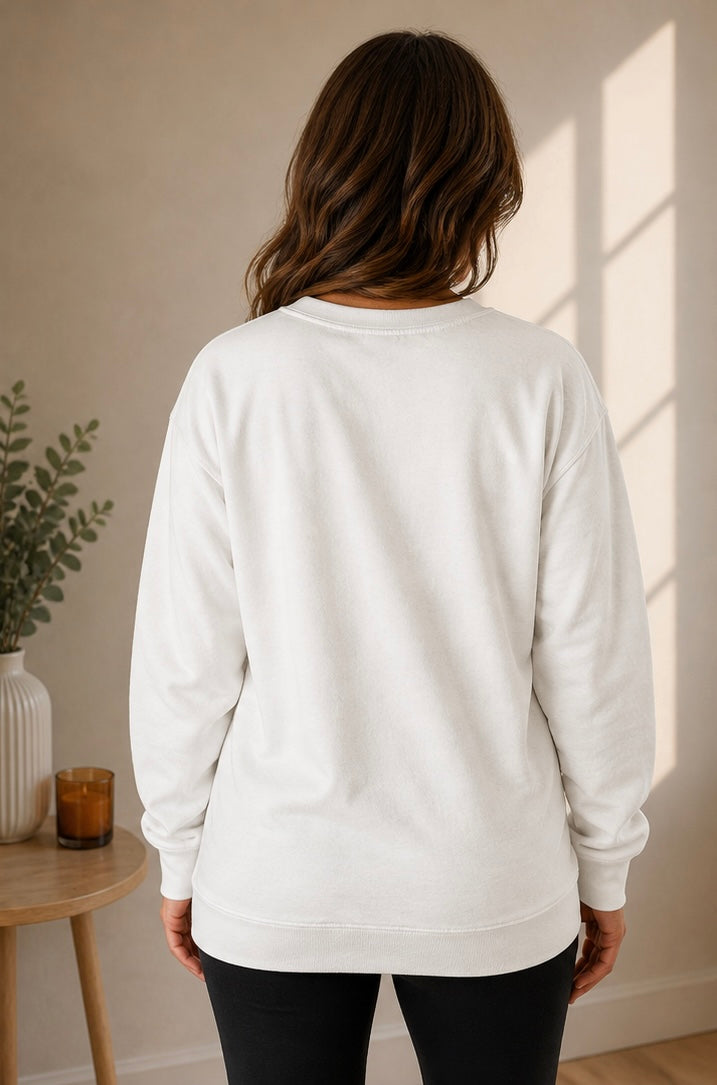 White ‚Handle with Care‘ Pullover